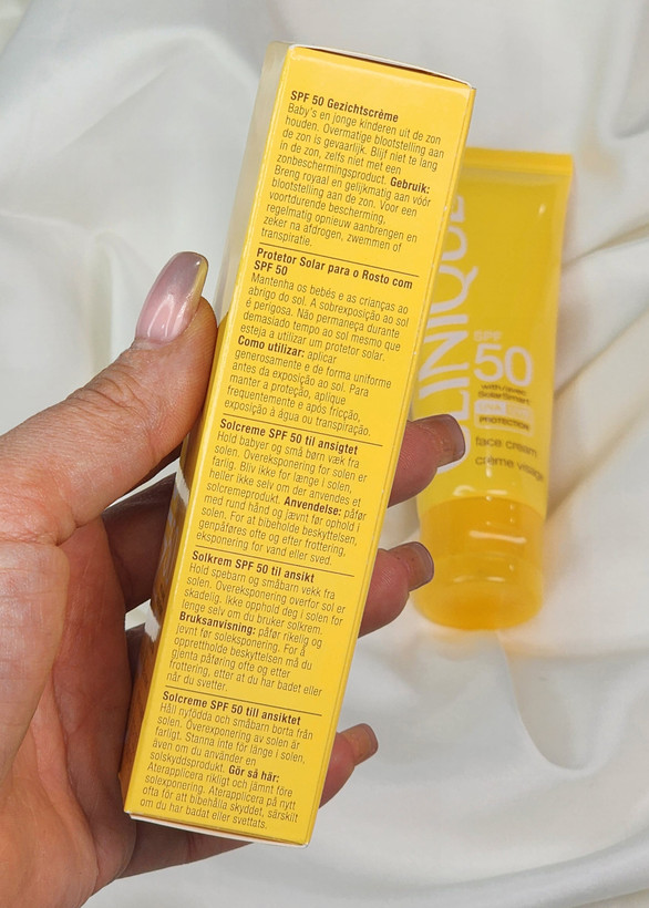 کرم ضد آفتاب کلینیک SPF50